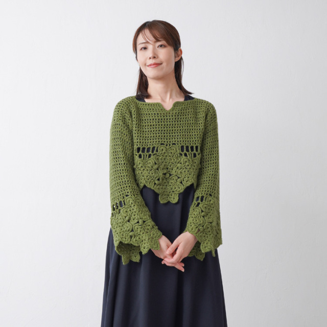 Knitworm Hug M (ハグ並太) 1玉