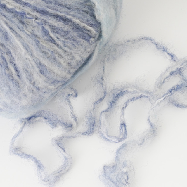 Knitworm Hazy Bloom ヘイジーブルーム 超極太 100g(約160m)