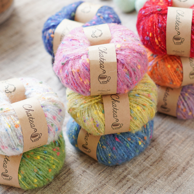 Knitworm Chatea チャティふんわりポンポン