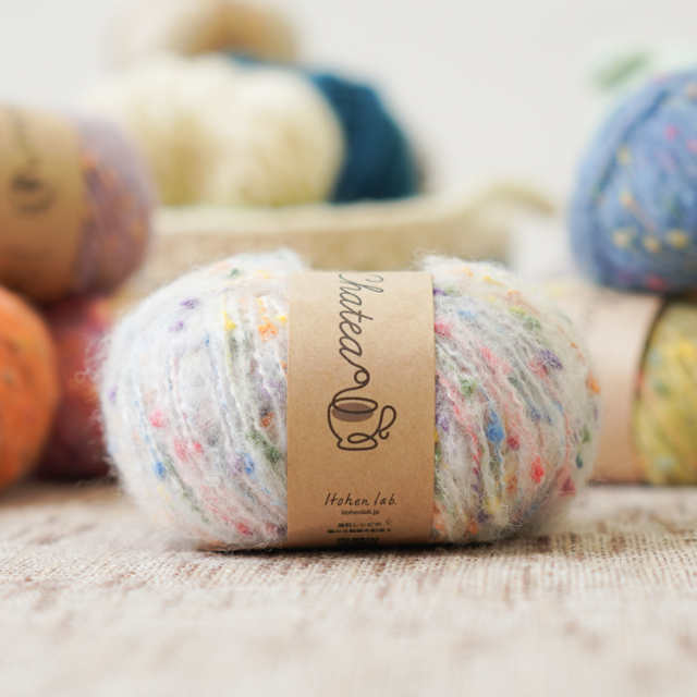 Knitworm Chatea チャティふんわりポンポン