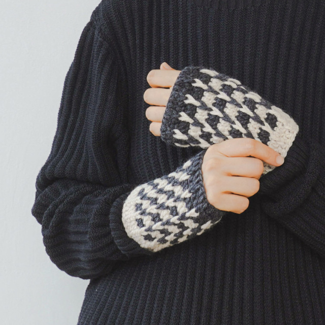 #2-9 引き上げ模様のリストウォーマーキット