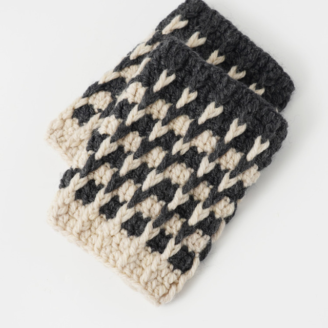 #2-9 引き上げ模様のリストウォーマーキット