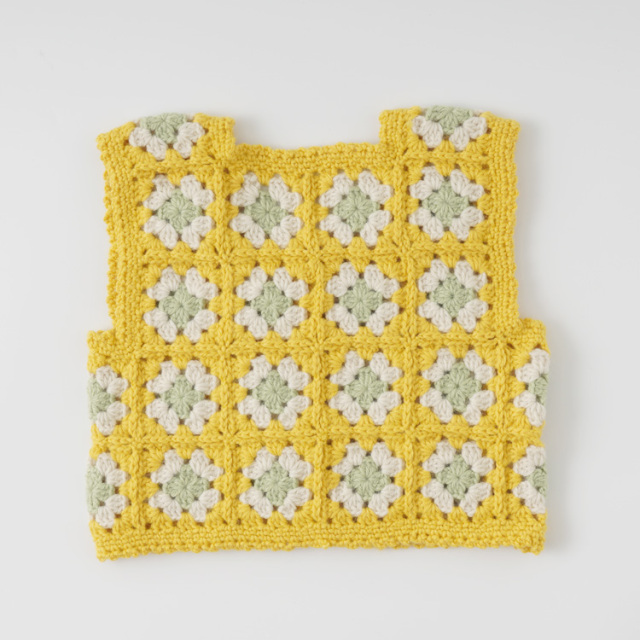 編み物キット #4-6 モチーフつなぎのベビーベスト（スクエアネック）