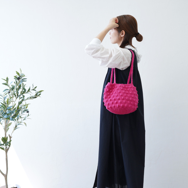 knitworm 編み物キット #6-2 持ち手長めのピンクバッグ