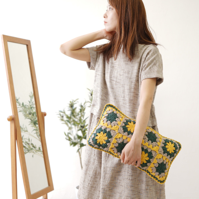 8月末までセール！　寄付対象品♪ モチーフ編み　ベッドカバー 8月末までセール！ 寄付対象品♪ モチーフ編み ベッドカバー