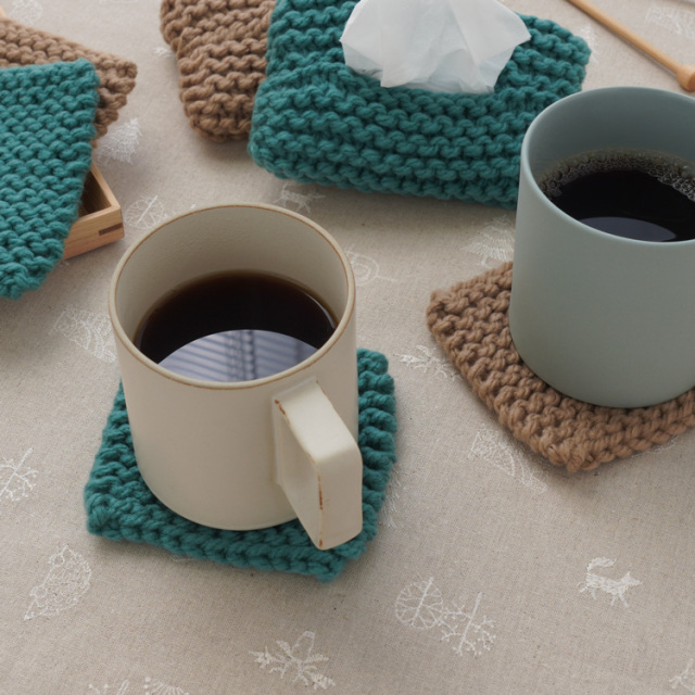 BK-1 ガーター編みのコースター（タワシテッシュケースカバー）