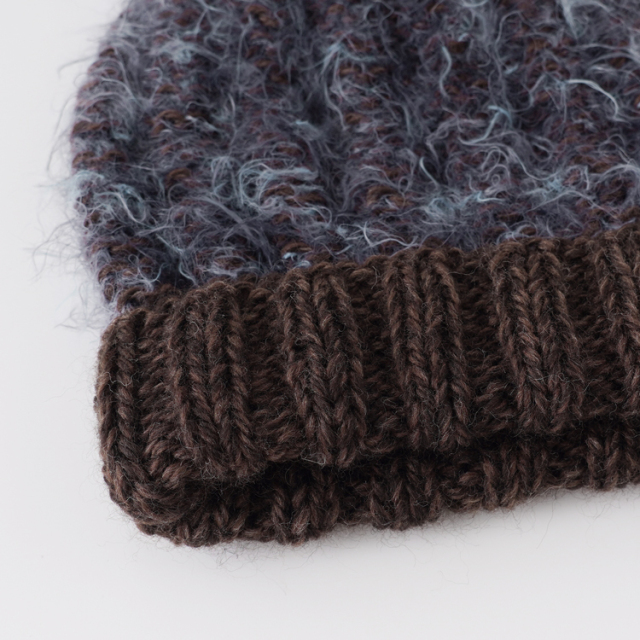 ふわふわの帽子