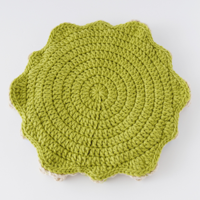 立体お花モチーフの円座