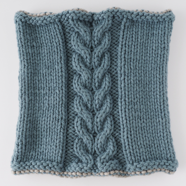 ケーブル模様の角座