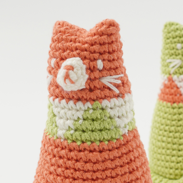 編み物キット #9-9 おすわりねこさん 手編み糸と生地 イトヘンラボ