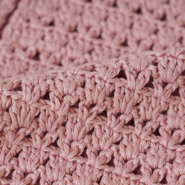 編み物キット #11-6 柄モチーフのベビーベスト