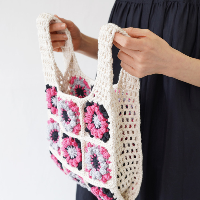 knitworm 編み物キット #10-2 パフコーン編みモチーフのバッグ
