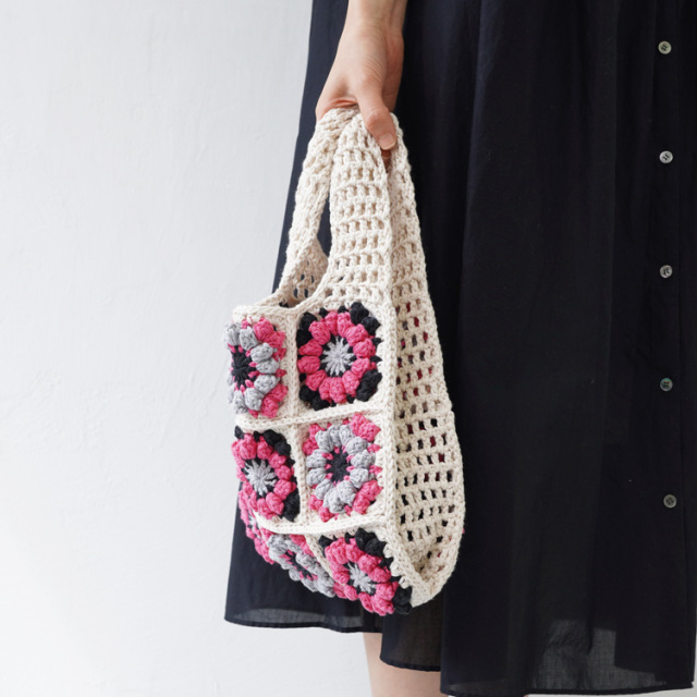 knitworm 編み物キット #10-2 パフコーン編みモチーフのバッグ