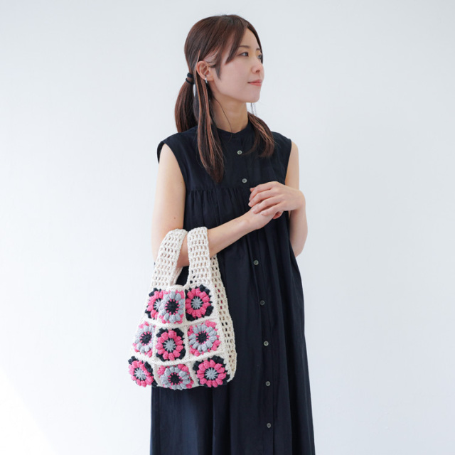 knitworm 編み物キット #10-2 パフコーン編みモチーフのバッグ