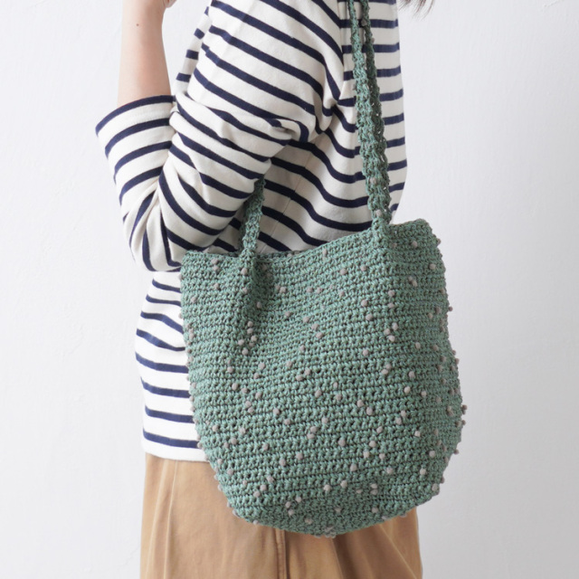 編み物キット #20-3 ポンポンまち付き四角いトート