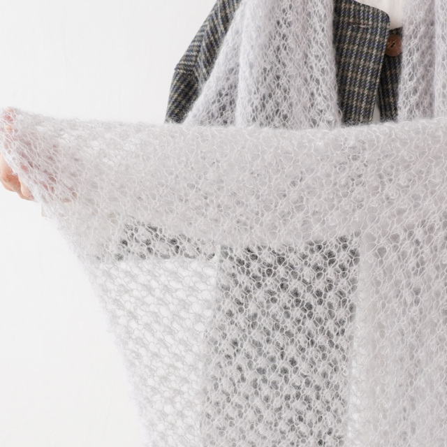 #21-7 スーパーキッドモヘアの無重力ストール 10910uv55218