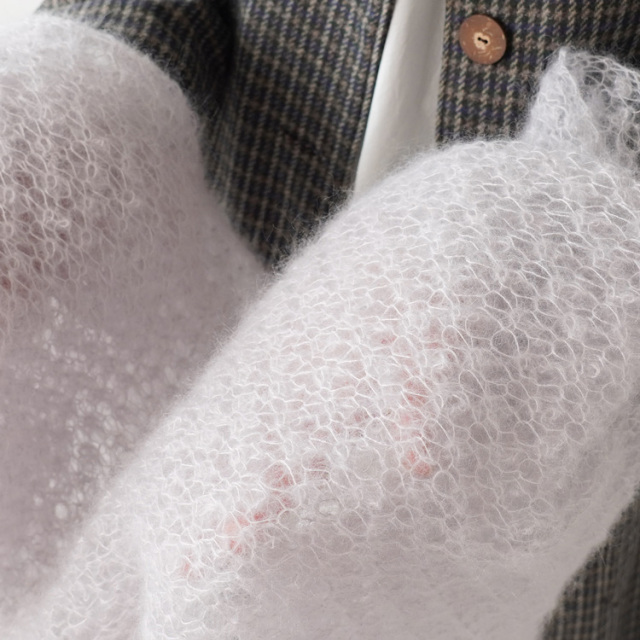 #21-7 スーパーキッドモヘアの無重力ストール 10910uv55218