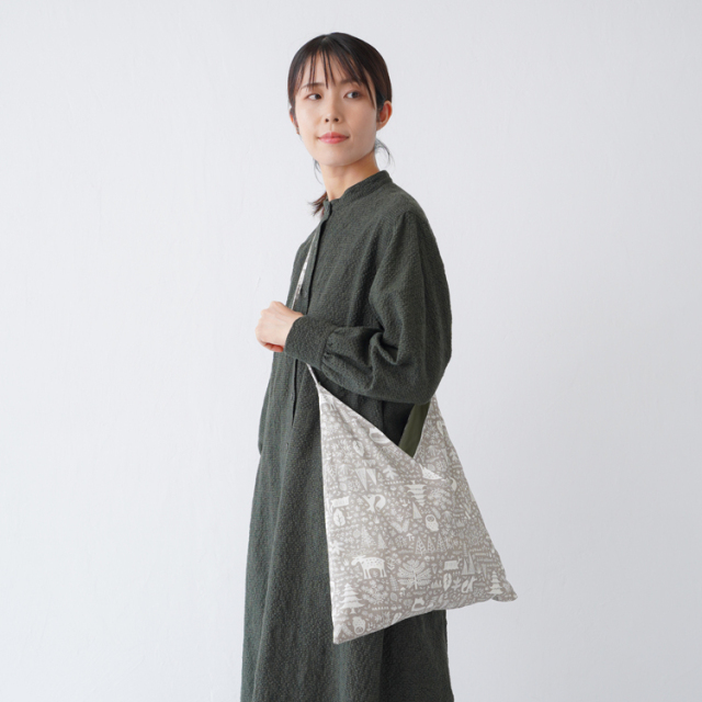 生地 HIRVI シーチング HIRVIの森