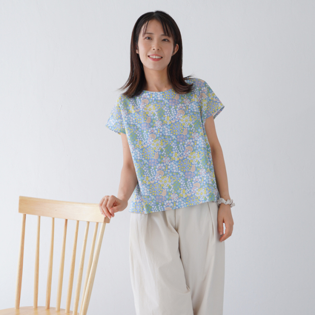 生地 HIRVI シーチング はりねずみの小径