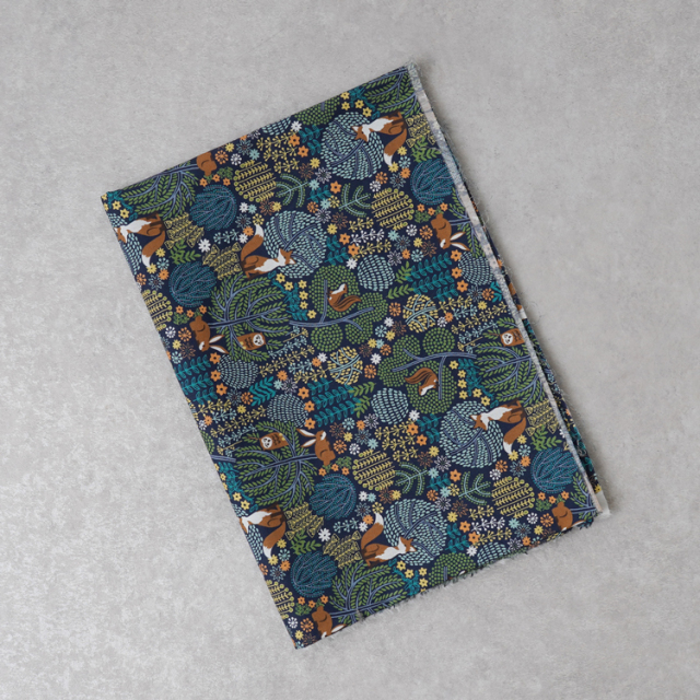 生地 HIRVI シーチング かくれんぼ