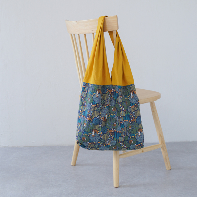 生地 HIRVI シーチング かくれんぼ