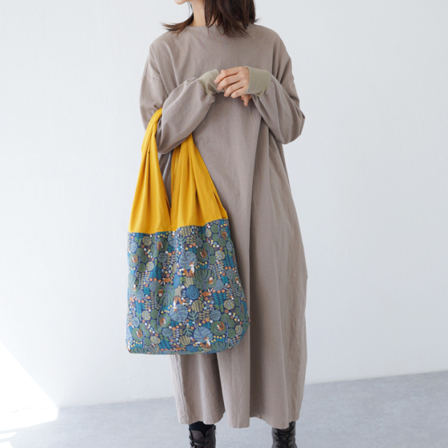 生地 HIRVI シーチング かくれんぼ