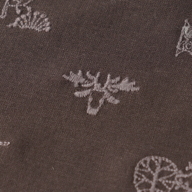 HIRVI 刺繍生地 森のお散歩