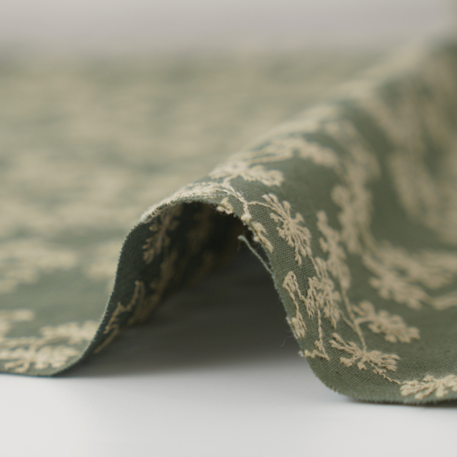 HIRVI 刺繍生地 小鳥のポルカ