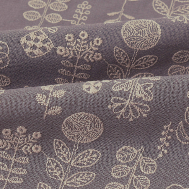 HIRVI 刺繍生地 咲くさく
