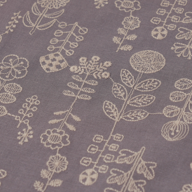 HIRVI 刺繍生地 咲くさく