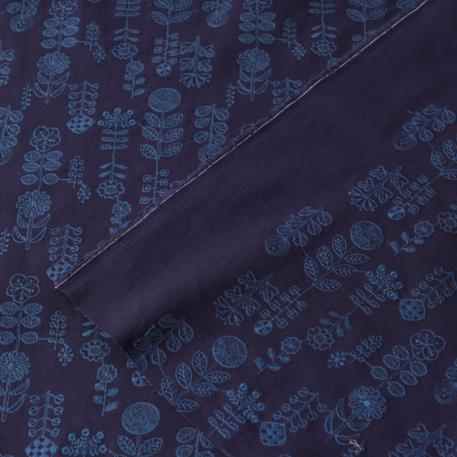 HIRVI 刺繍生地 咲くさく