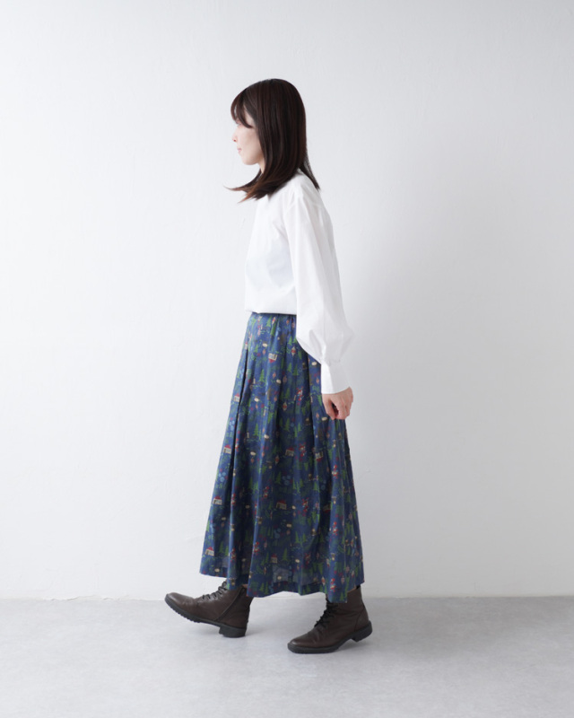 Tale & Tapestry ローン生地 赤ずきん 【50cm単位オーダーカット】