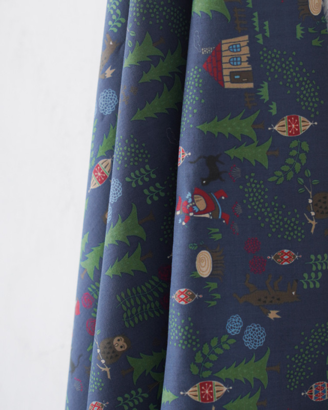 Tale & Tapestry ローン生地 赤ずきん 【50cm単位オーダーカット】