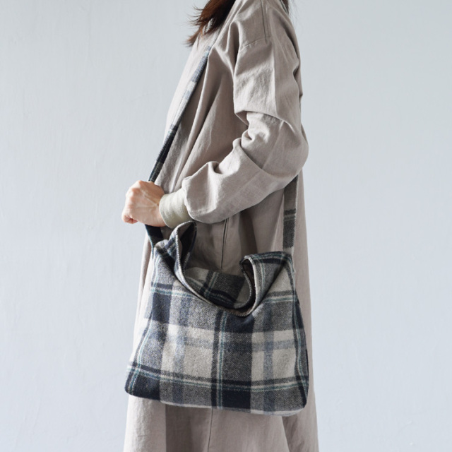 【ソーイングキット】B-3 四角いショルダーバッグキット モッサベージュ