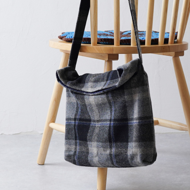 【ソーイングキット】B-3 四角いショルダーバッグキット モッサグレー