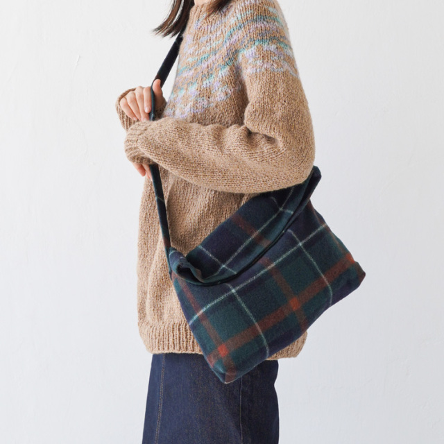 【ソーイングキット】B-3 四角いショルダーバッグキット モッサグリーン