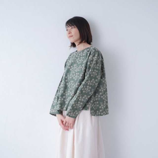 【型紙】SEWING PATTERNS A後ろボタンのベーシックプルオーバー