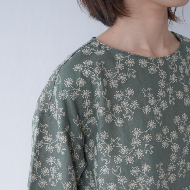 【型紙】SEWING PATTERNS A後ろボタンのベーシックプルオーバー
