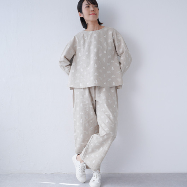 【型紙】SEWING PATTERNS A後ろボタンのベーシックプルオーバー