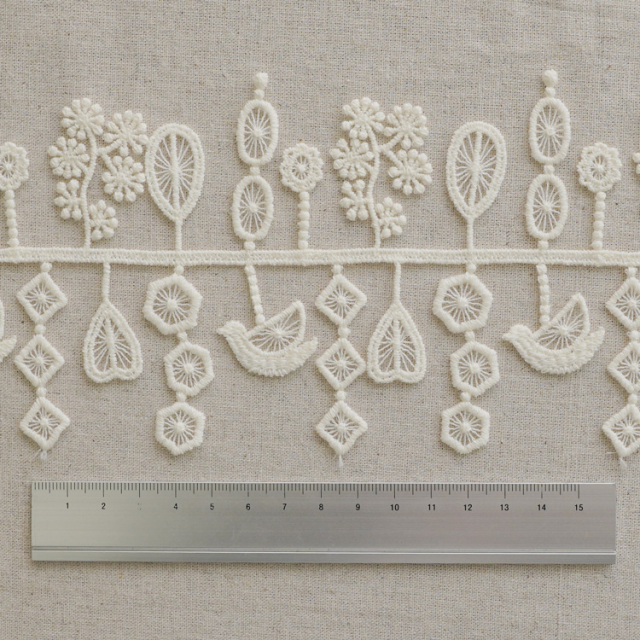 HIRVI【ケミカルレース】小鳥の森 50cm