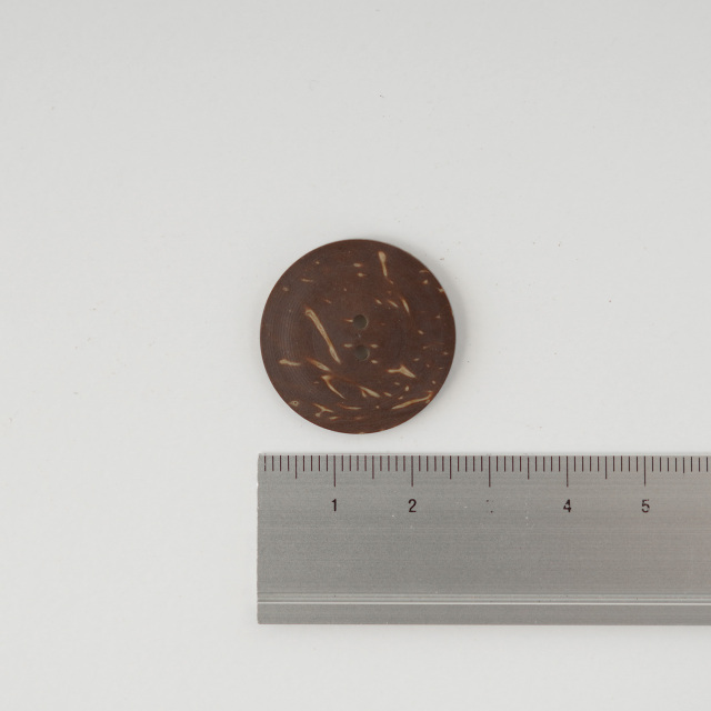 ココナッツボタンラウンド25mm(5P) CB4058