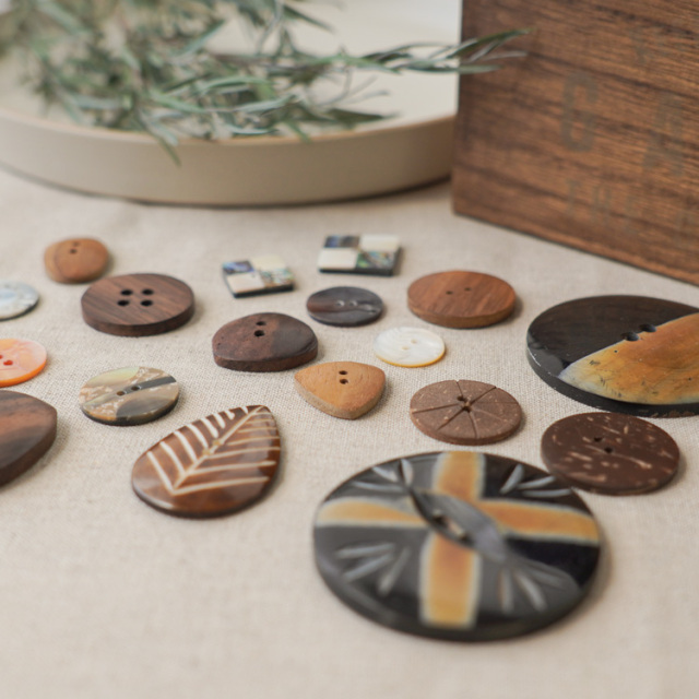 シェルボタン(5P) SSBT1496L