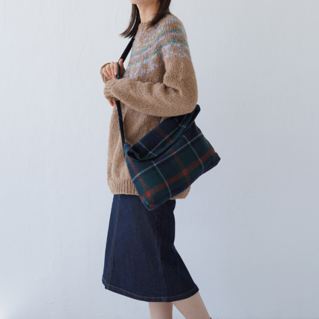 35310uv30005_BiTILE 生地 モッサチェック ECO WOOL 生地幅138cm 50cm単位オーダーカット