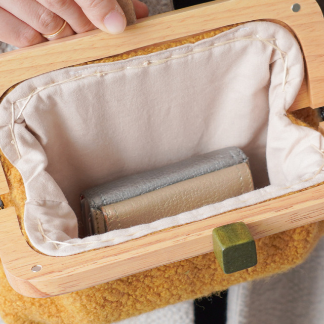 ウッドキューブの木製フレーム口金 20cm 縫い付けタイプ