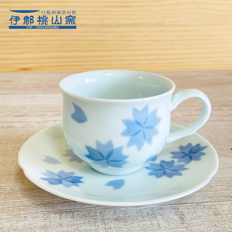 和紙染の桜カップ&ソーサー【伊都桃山窯（赤間厚子）】