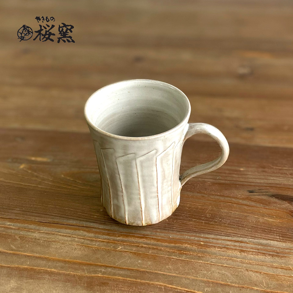 しのぎ　コーヒー碗【桜窯（洞 裕次）】