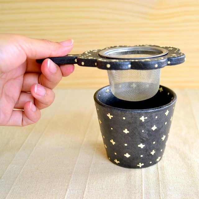 カップと茶こしのセット【高須愛子（Studio 2G）】