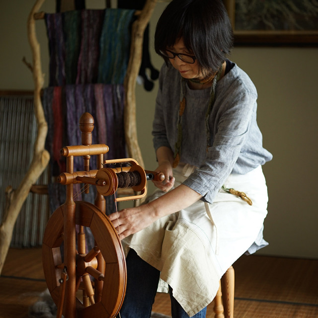 バッグ（レッド・グリーン・ブラック・ブルー）【コリデール（泉田公子・沖永眉美）】