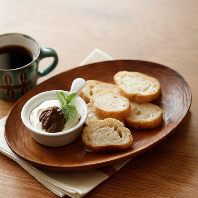 オーバル皿（パイン・ウォールナット・チェリー・オーク）【ことのは木工舎（阿部祥次郎）】