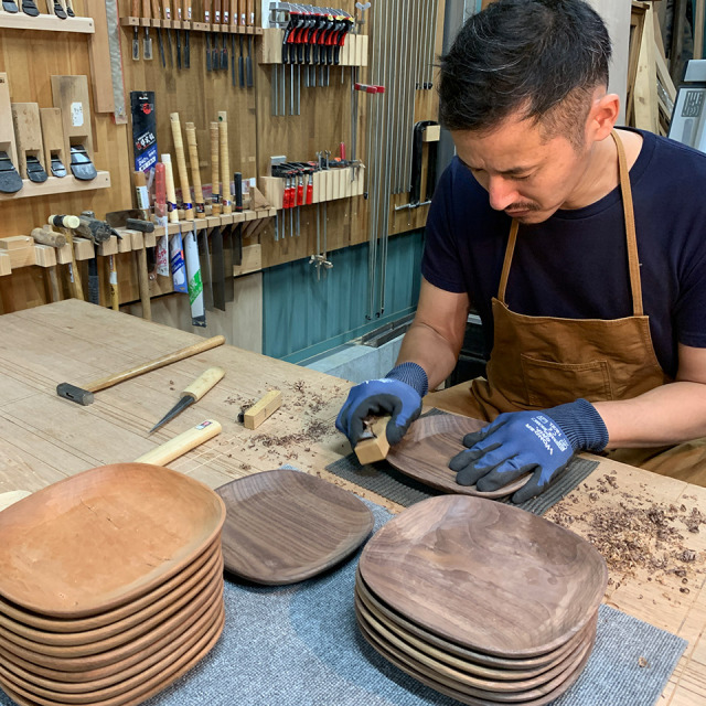 オーバル皿（パイン・ウォールナット・チェリー・オーク）【ことのは木工舎（阿部祥次郎）】